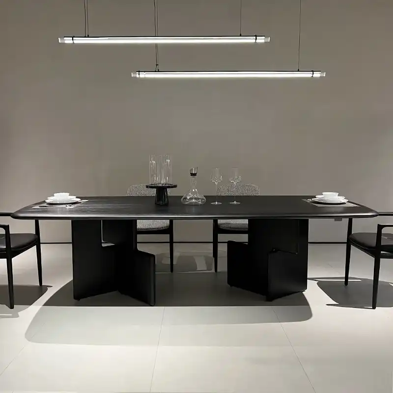 Nico dining table Nico dining table