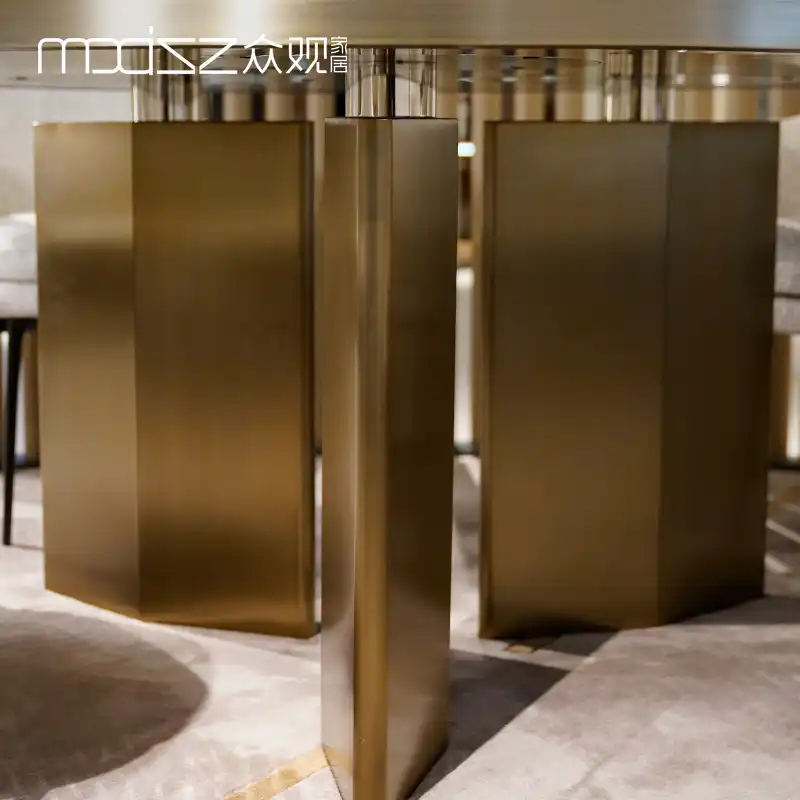  Morgan dining tables