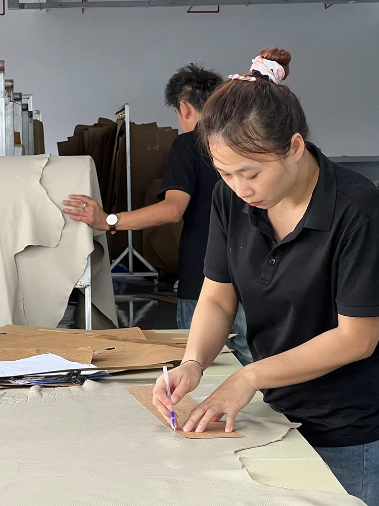 Industry Veteran Craftsmen, Exquisite Craftsmanship Industry Veteran Craftsmen, Exquisite Craftsmanship