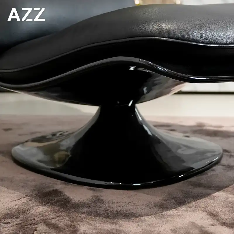 Pattie armchair