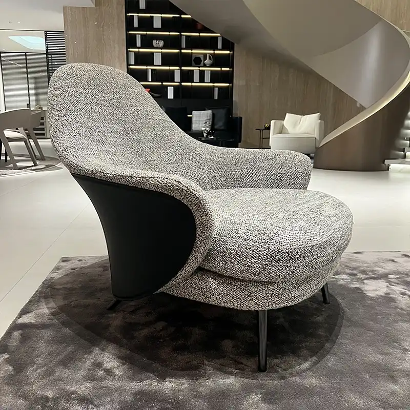 Angie lounge chair,