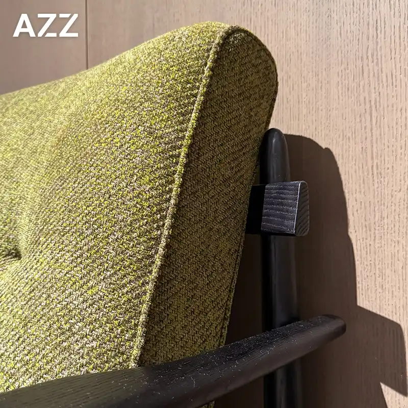 Trio Chair